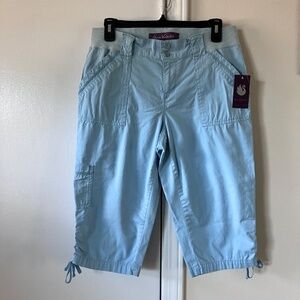 Gloria Vanderbilt Womens Capri/Skimmer Pants - Light Blue - NWT!